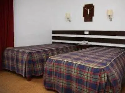 Flag Irmas Dominicanas Hotel 3*