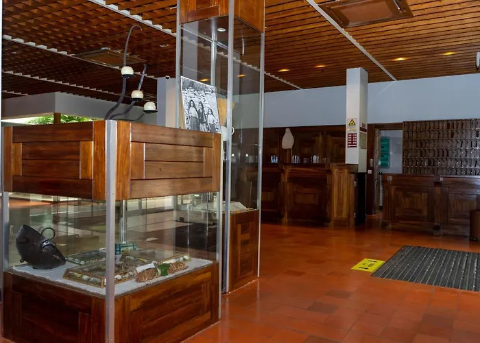 Hotel Irmãs Dominicanas - By Flagworld Fátima