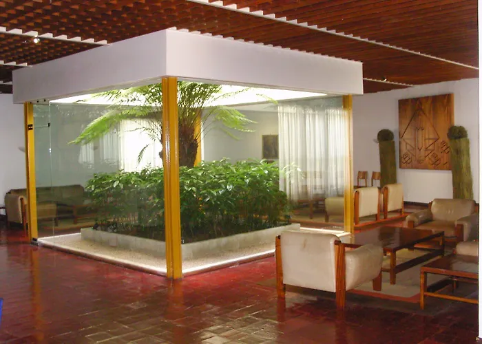 Hotel Irmãs Dominicanas - By Flagworld Fátima
