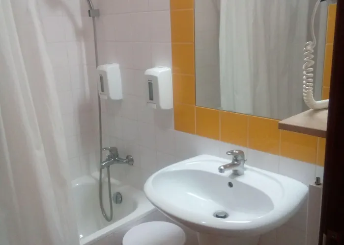 Hotel Irmãs Dominicanas - By Flagworld 3*