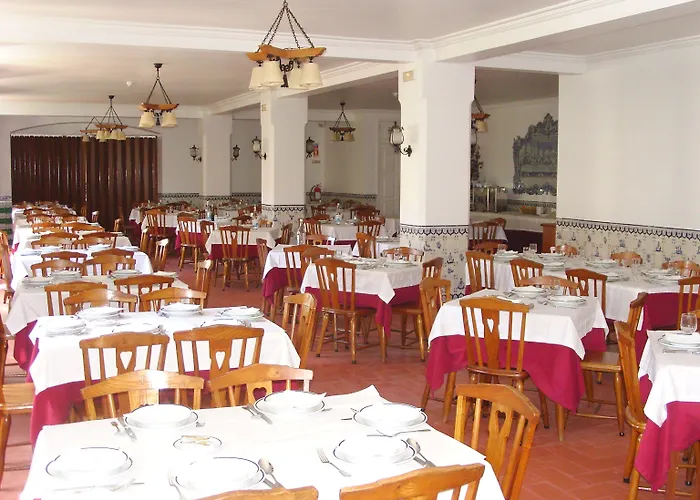 Hotel Irmãs Dominicanas - By Flagworld Fátima